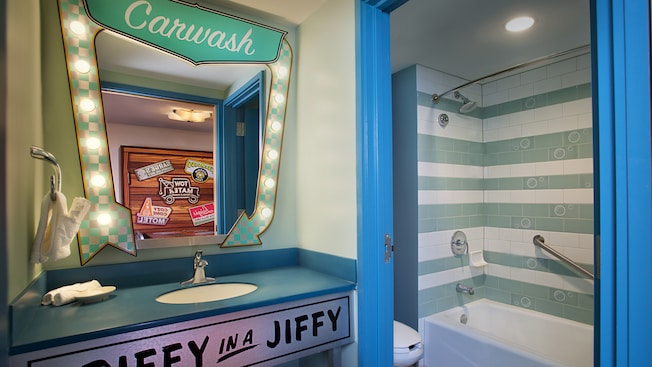 Disney's Art of Animation Resort, Cars themed hotel rooms, Family Suites